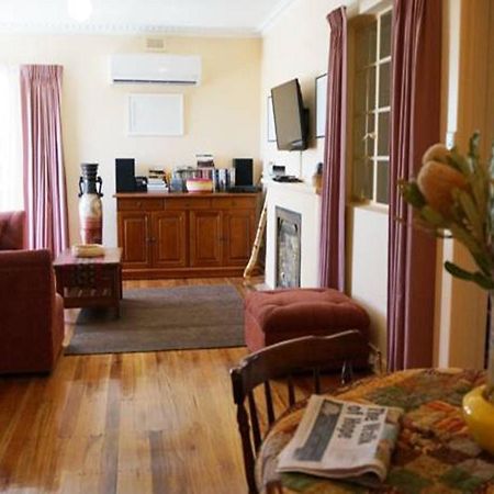 It'S On Walnut Villa Mildura Camera foto